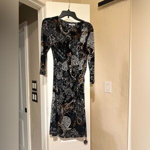 Elegant Black and Brown Patterned Dress